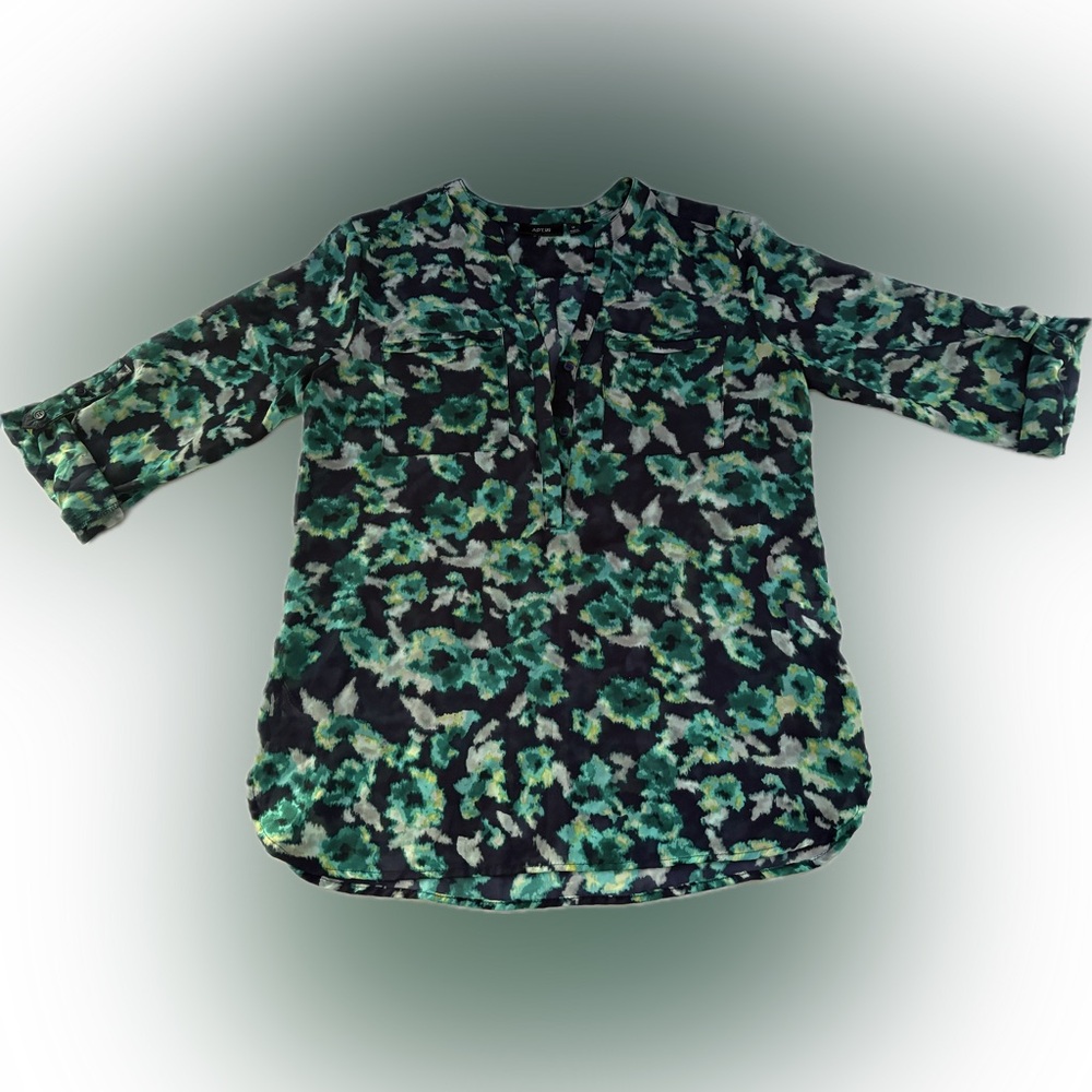Apt. 9 Green and Black/Navy Sheer Floral Blouse